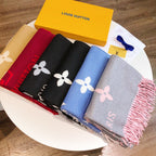 Louis Vuitton 6-color Four-leaf Clover Rabbit Cashmere Shawl Scarf for Women – product image 25