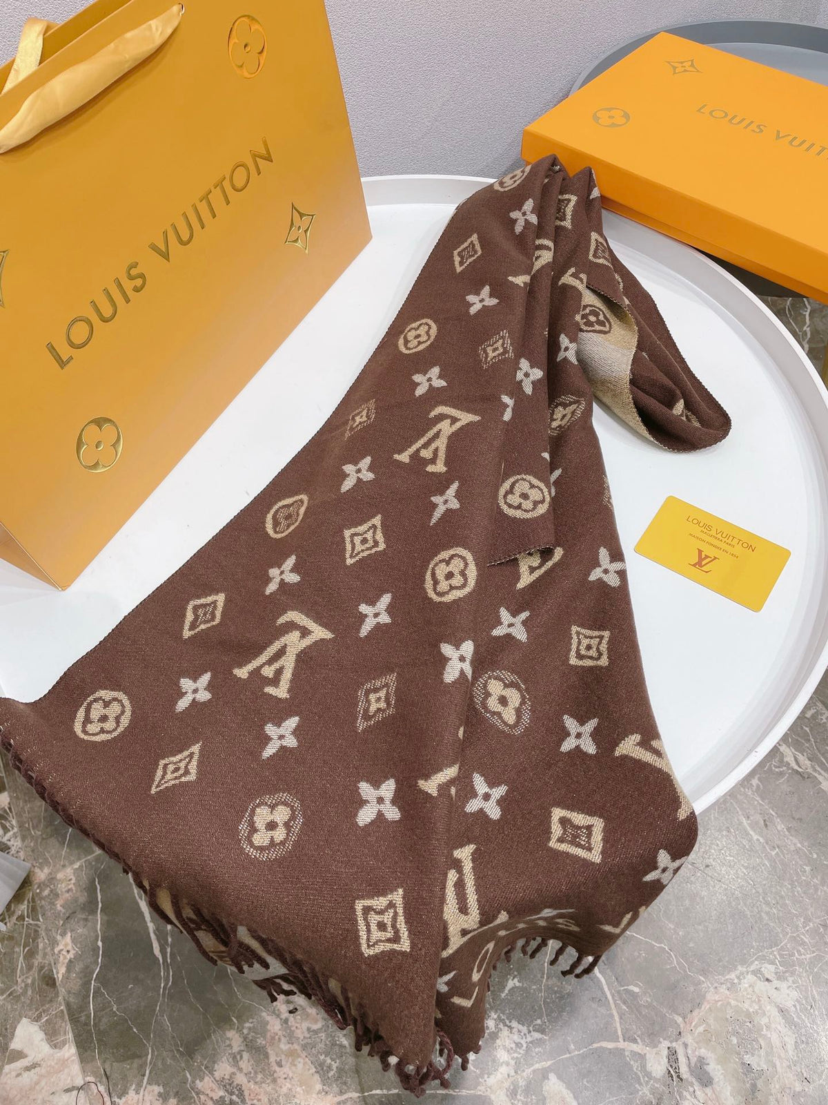 Louis Vuitton Cashmere Classic Monogram Warm Fringe Scarf Shawl for Women – product image 14