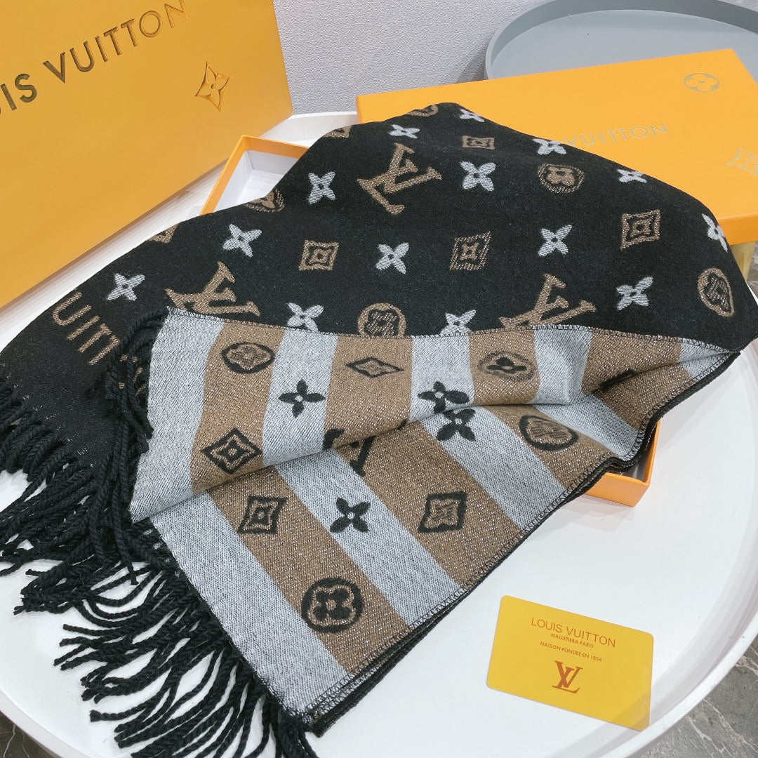 Louis Vuitton Cashmere Classic Monogram Warm Fringe Scarf Shawl for Women – product image 3