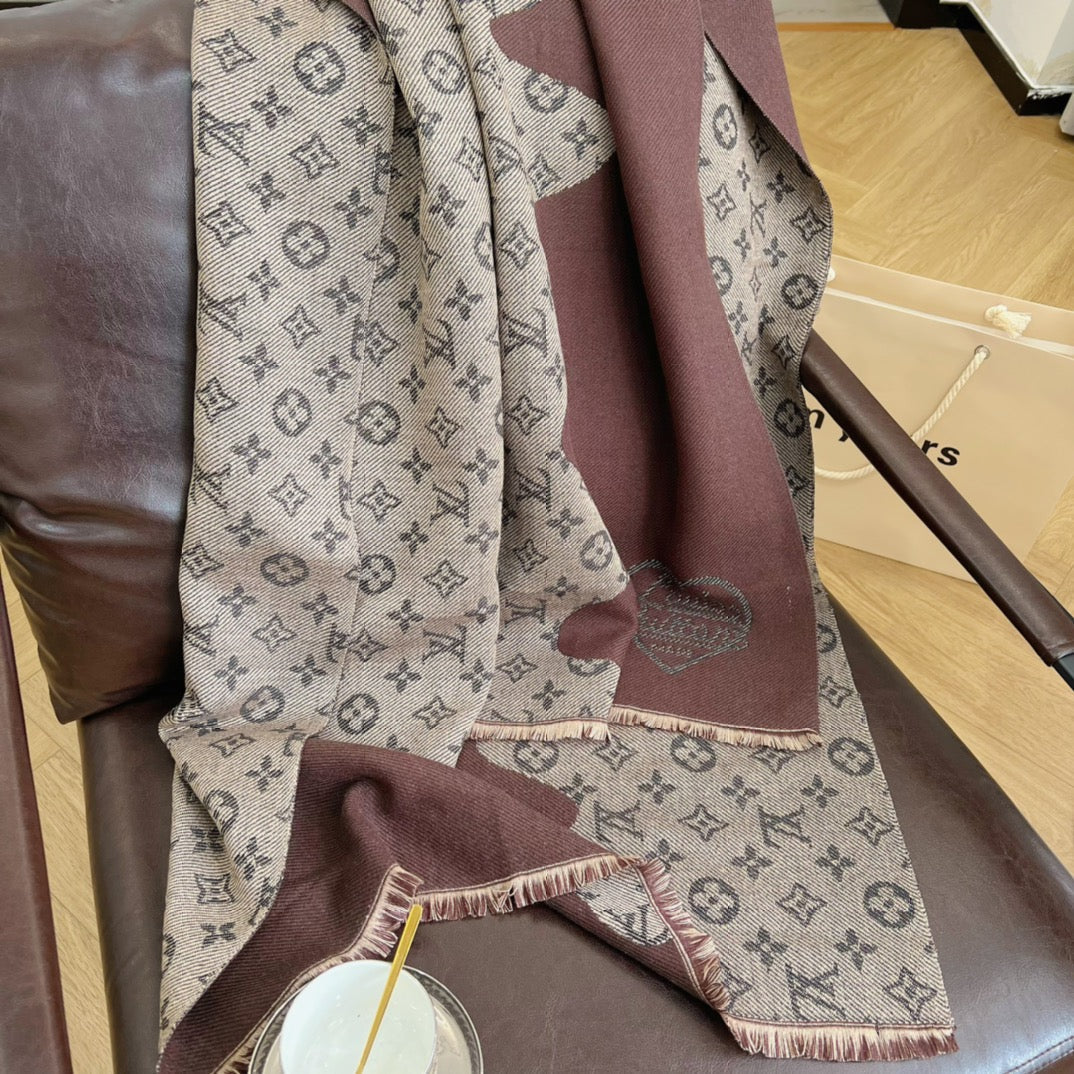 Louis Vuitton Cashmere Colorblock Edition Letter Jacquard Scarf for Women – product image 19