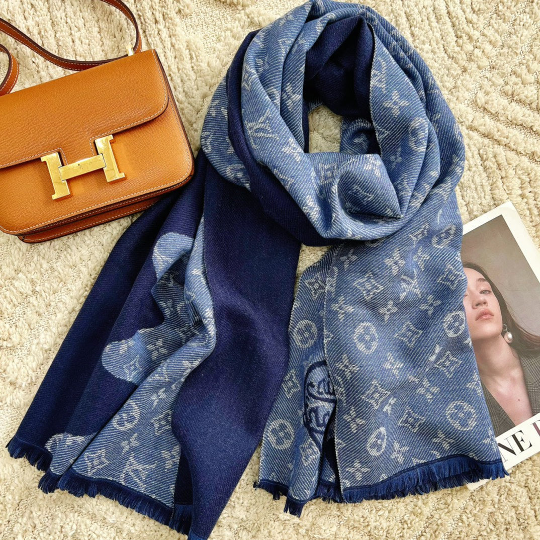 Louis Vuitton Cashmere Colorblock Edition Letter Jacquard Scarf for Women – product image 4