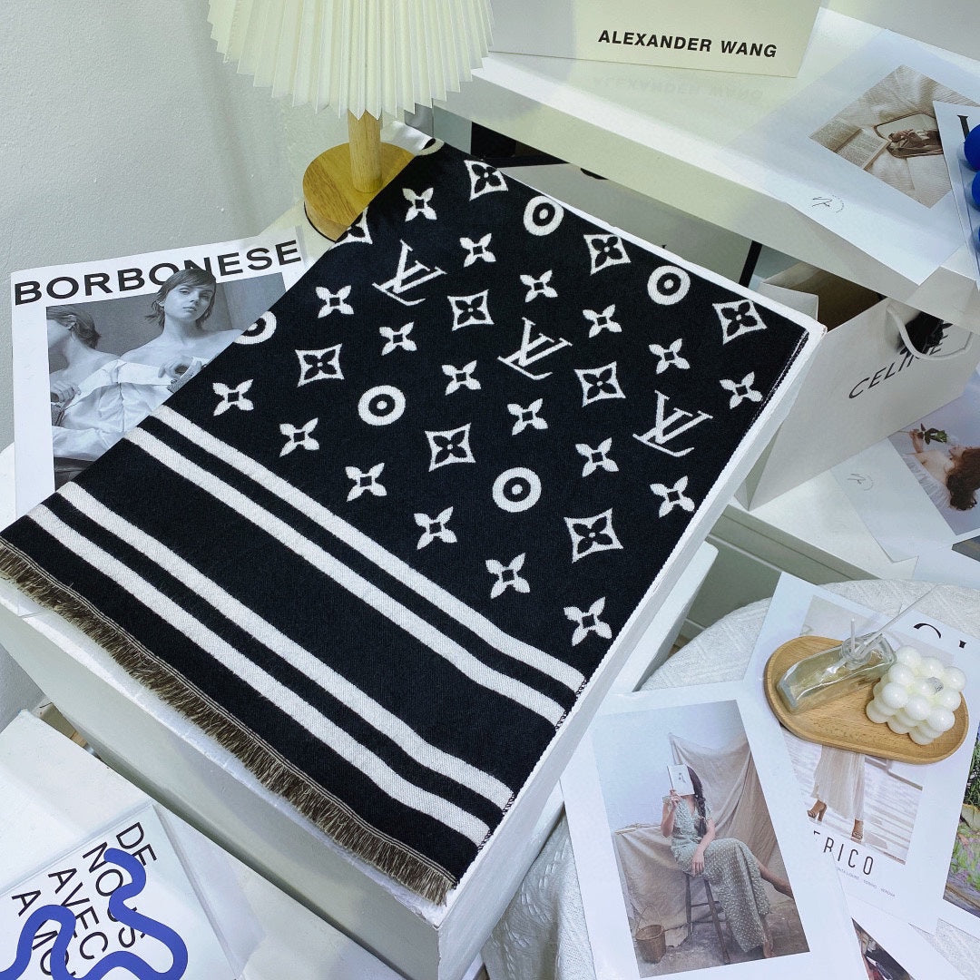Louis Vuitton Cashmere Letter Jacquard Scarf Shawl for Women – product image 1