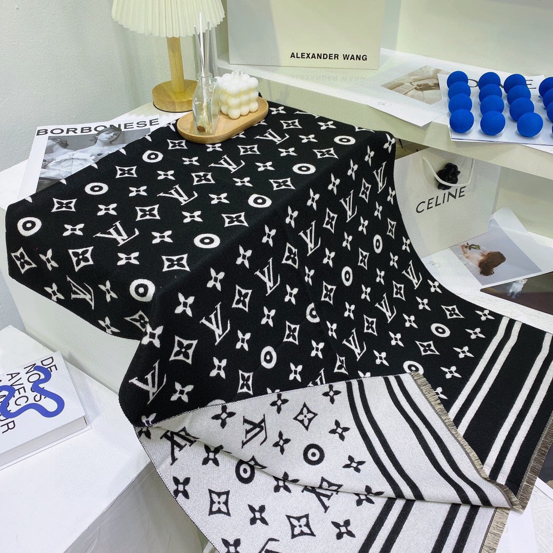 Louis Vuitton Cashmere Letter Jacquard Scarf Shawl for Women – product image 8