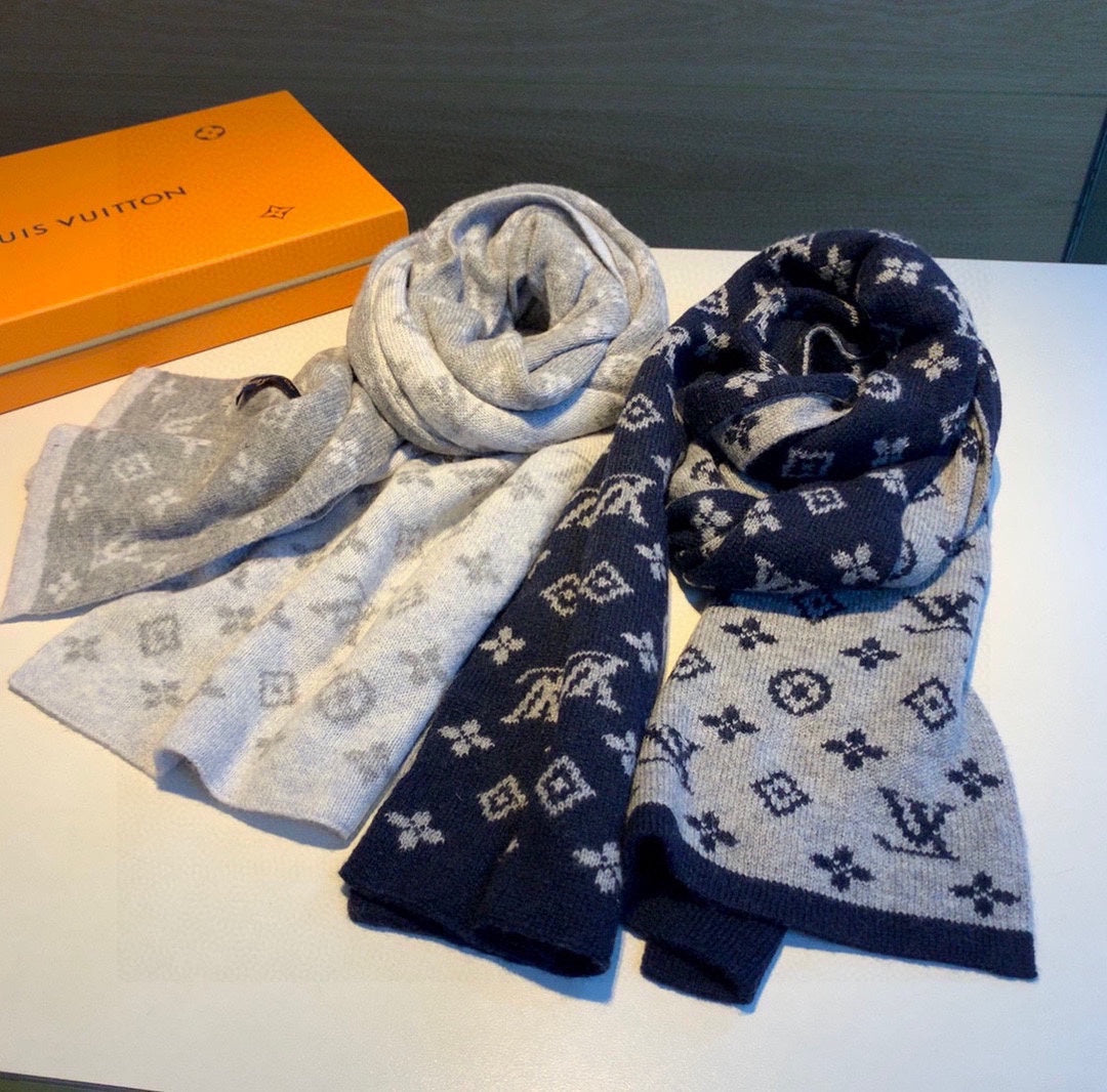 Louis Vuitton Cashmere Monogram Elements Jacquard Knitted Scarf for Women – product image 10