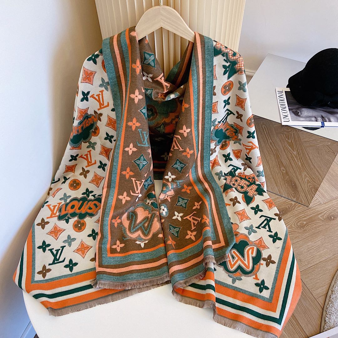 Louis Vuitton Cashmere Monogram Jacquard Scarf Shawl for Women – product image 26