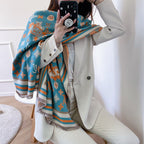 Louis Vuitton Cashmere Monogram Jacquard Scarf Shawl for Women – product image 28