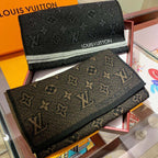 Louis Vuitton Cashmere Monogram Men's Knitted Scarf for Women – product image 7