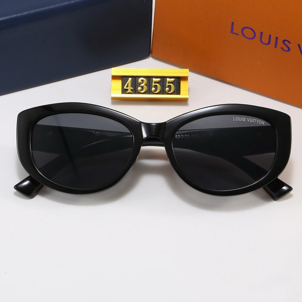 Louis Vuitton cat-eye high-end Sunglasses for Unisex – product image 5