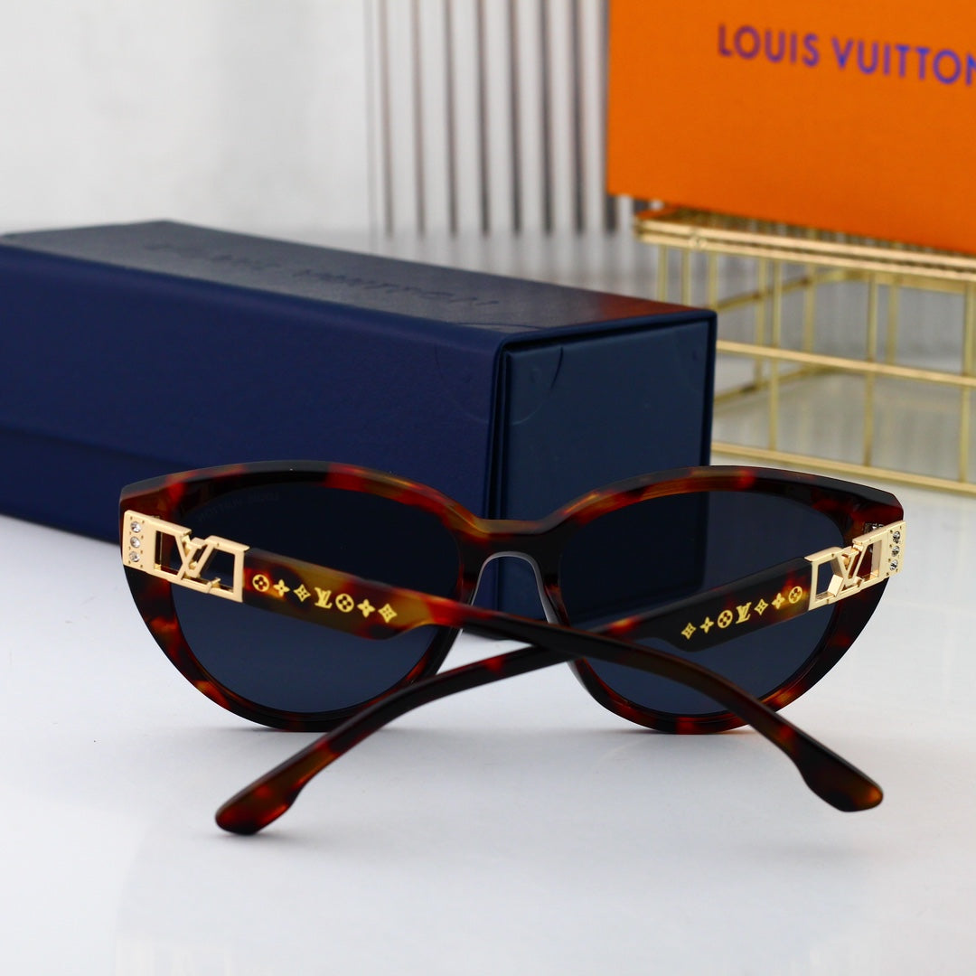 Louis Vuitton Cat-Eye Metal Logo Sunglasses for Unisex – product image 8