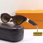 Louis Vuitton Cat-Eye Polarized Sunglasses for Unisex – product image 4