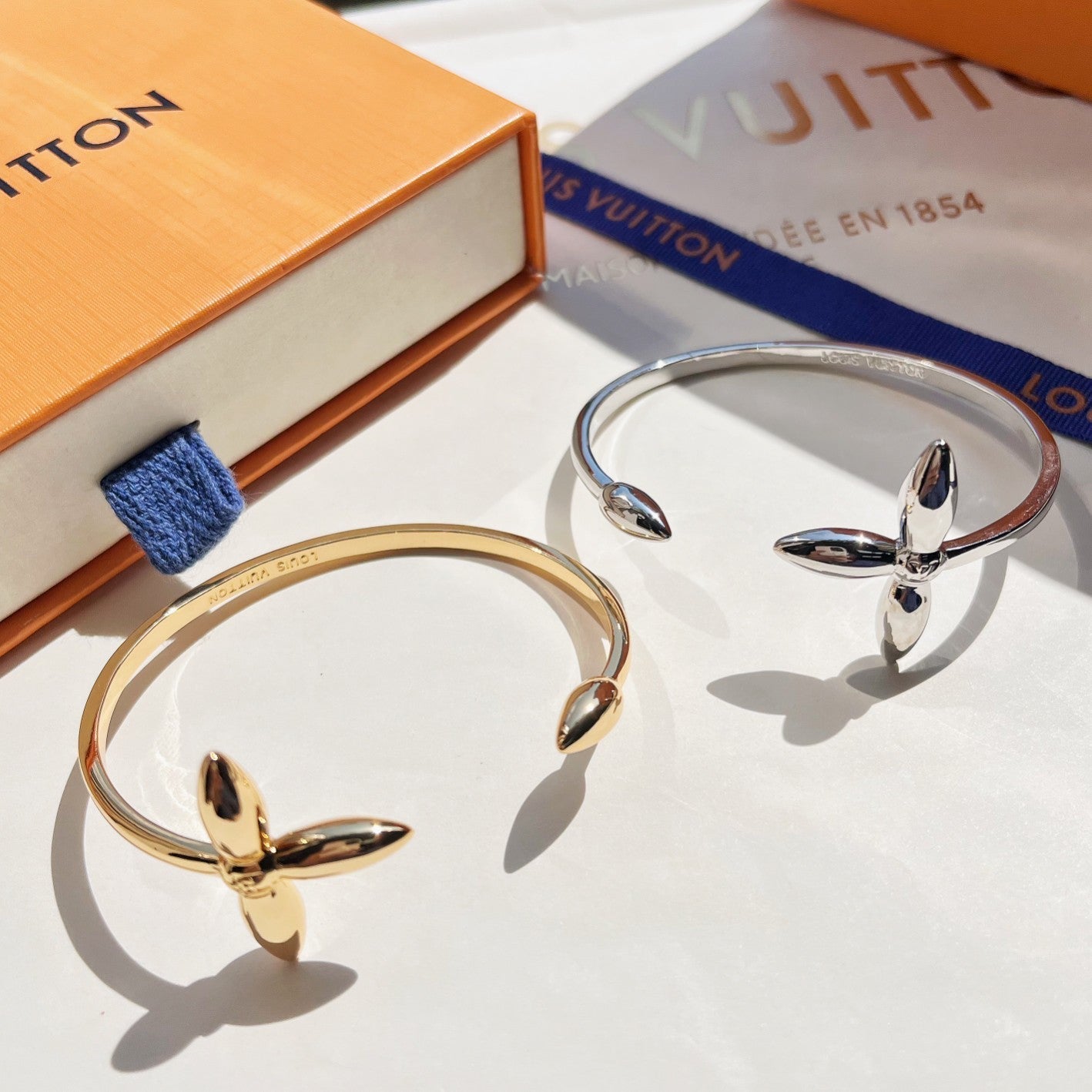 Louis Vuitton Clover Open Bracelet – Luxury Jewelry – product image 5