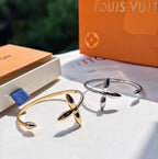 Louis Vuitton Clover Open Bracelet – Luxury Jewelry – product image 10