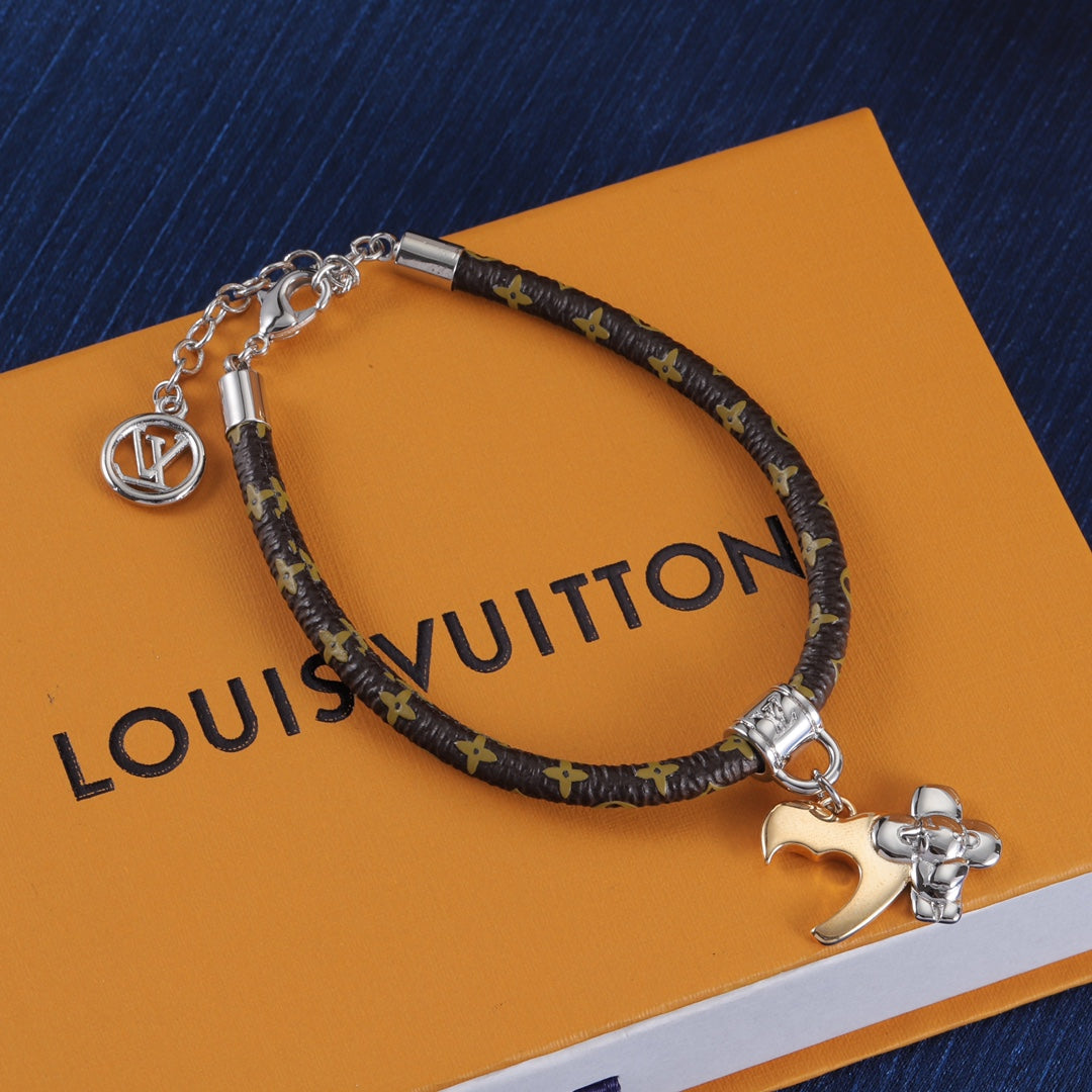 Louis Vuitton Couple Love Spliced Doll Leather Bracelet – Luxury Jewelry – product image 4