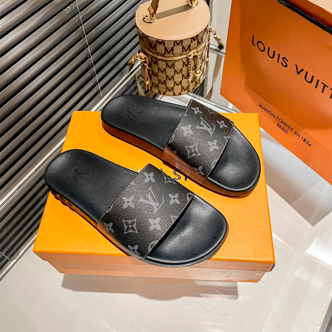 Louis Vuitton Couples Monogram& Checkerboard Flat Slippers – slippers product image 2