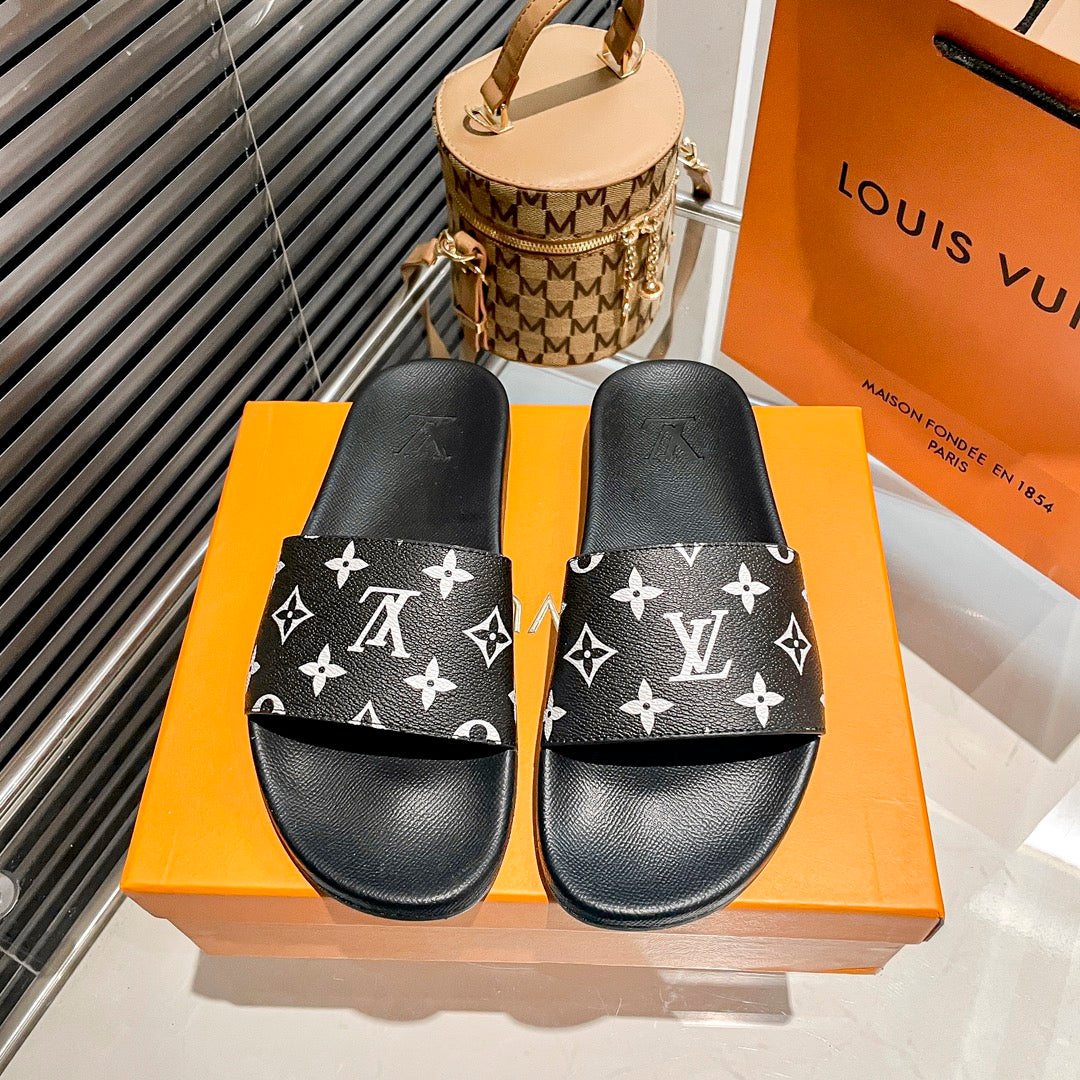 Louis Vuitton Couples Monogram& Checkerboard Flat Slippers – slippers product image 3