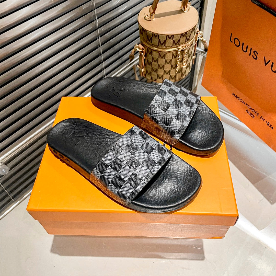Louis Vuitton Couples Monogram& Checkerboard Flat Slippers – slippers product image 6