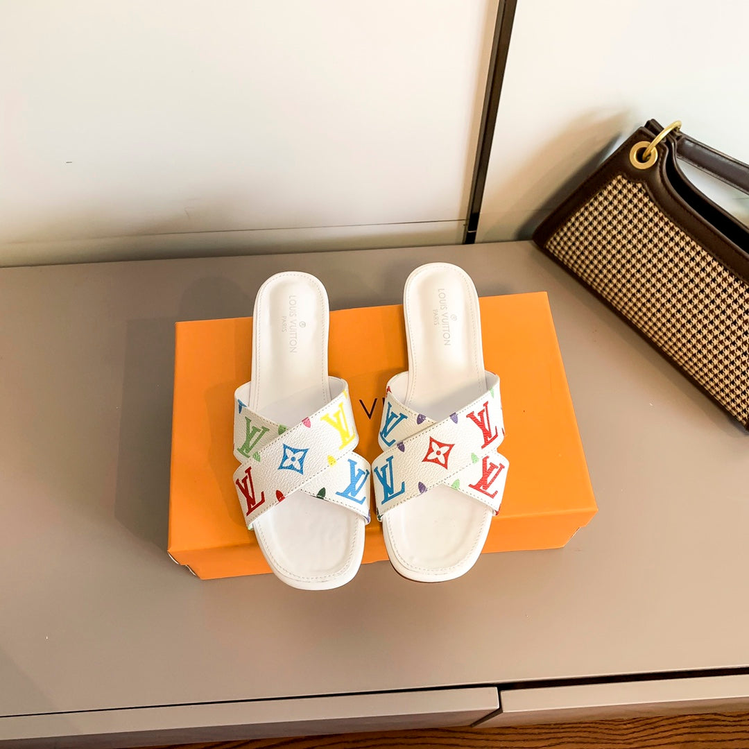 Louis Vuitton Cross Strap Flat Sandals – sandals product image 6