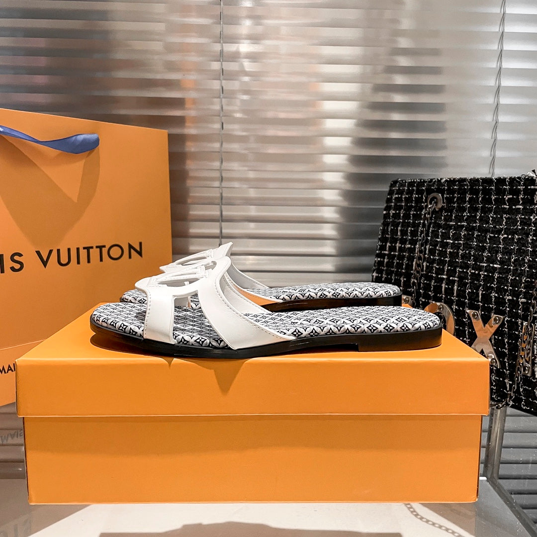 Louis Vuitton Cutout Letter Printed Slippers – slippers product image 15