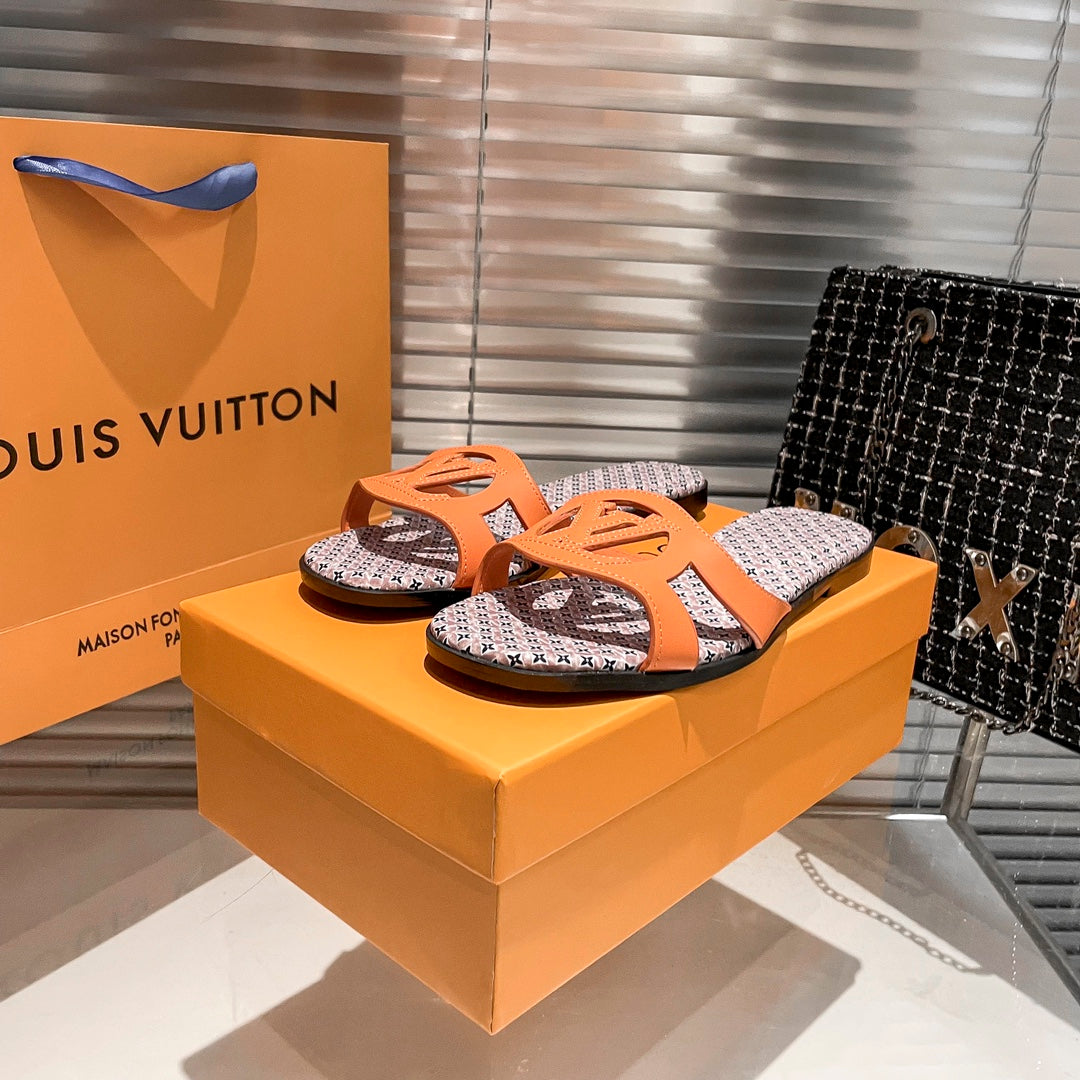 Louis Vuitton Cutout Letter Printed Slippers – slippers product image 16