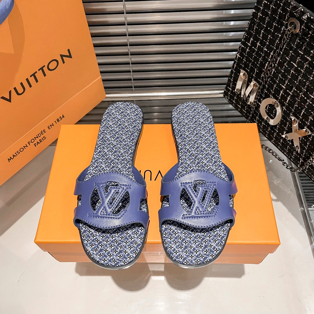 Louis Vuitton Cutout Letter Printed Slippers – slippers product image 4