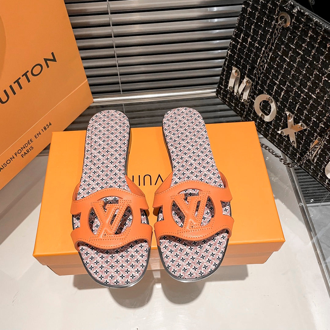 Louis Vuitton Cutout Letter Printed Slippers – slippers product image 7