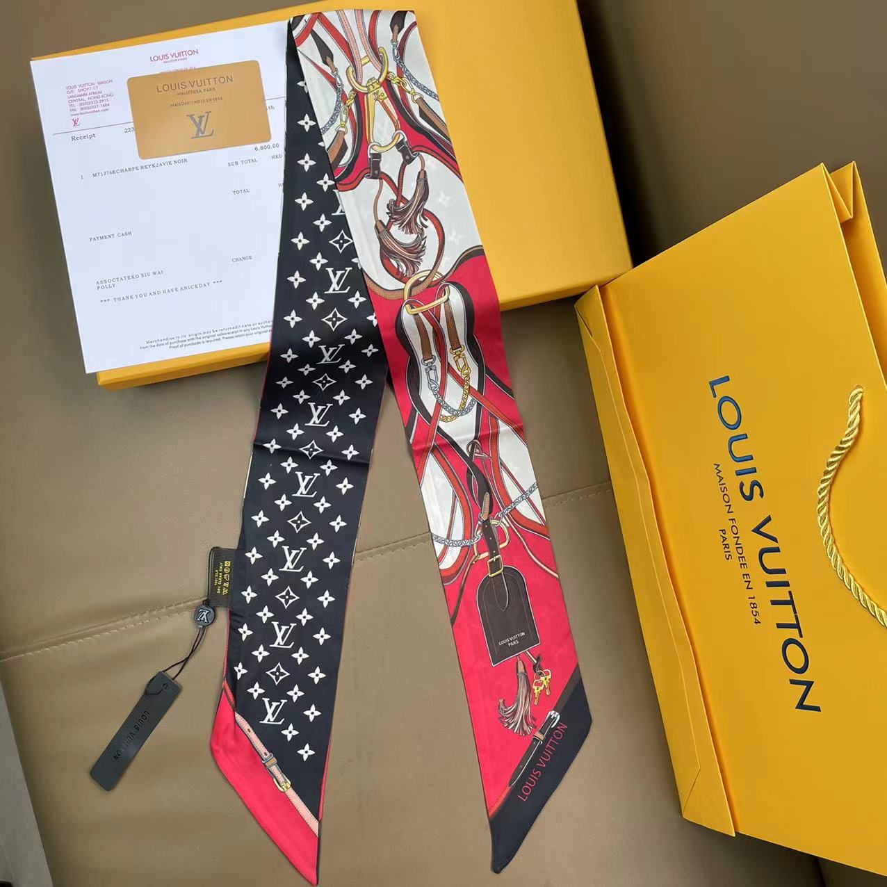 Louis Vuitton Double Satin Monogram Bow Tie & Headband for Women – product image 2
