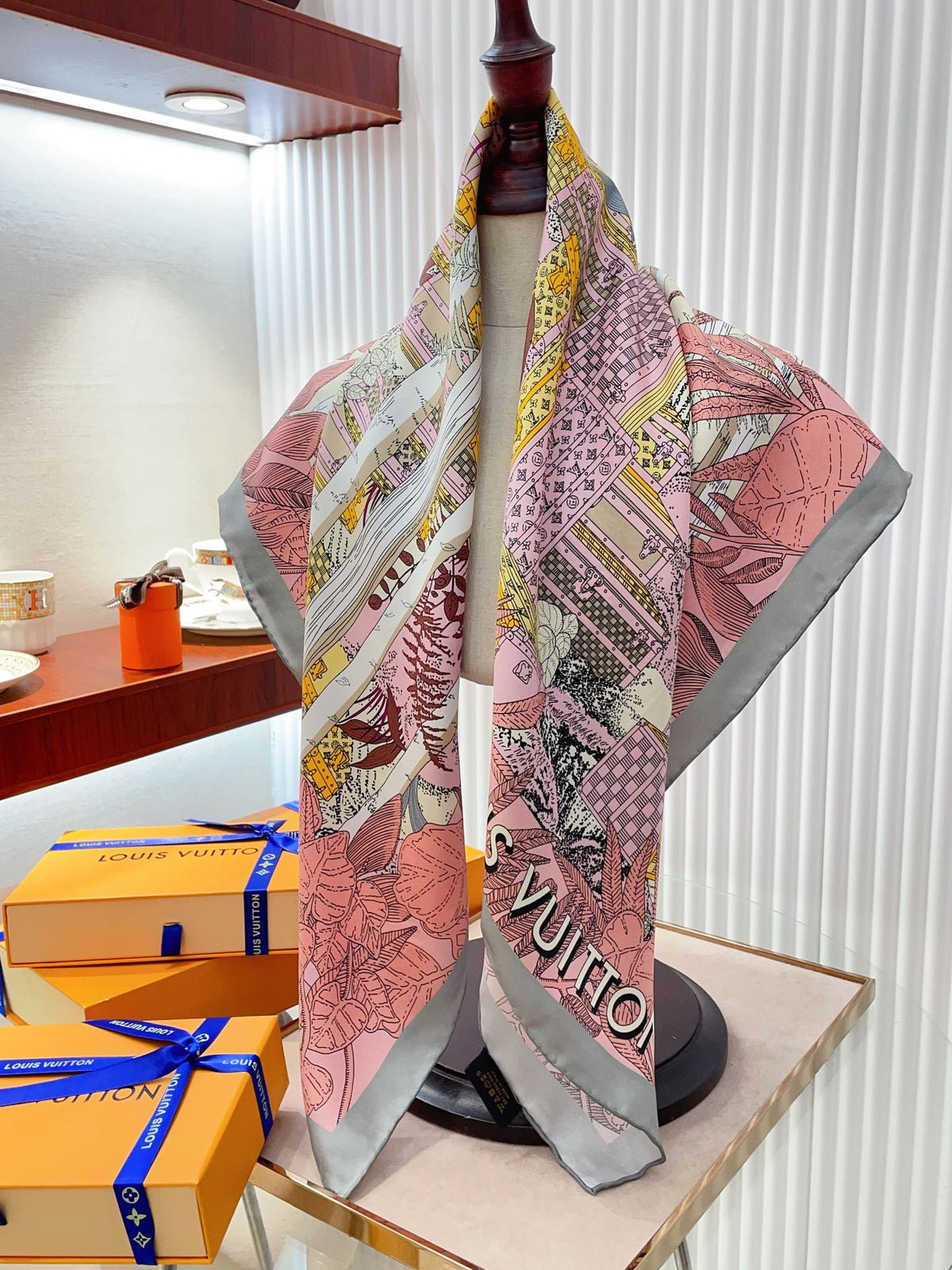 Louis Vuitton Enchanted Forest Silk Scarf for Women – product image 13