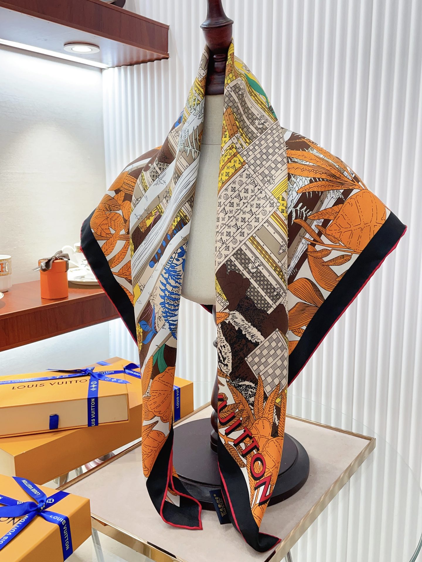 Louis Vuitton Enchanted Forest Silk Scarf for Women – product image 15