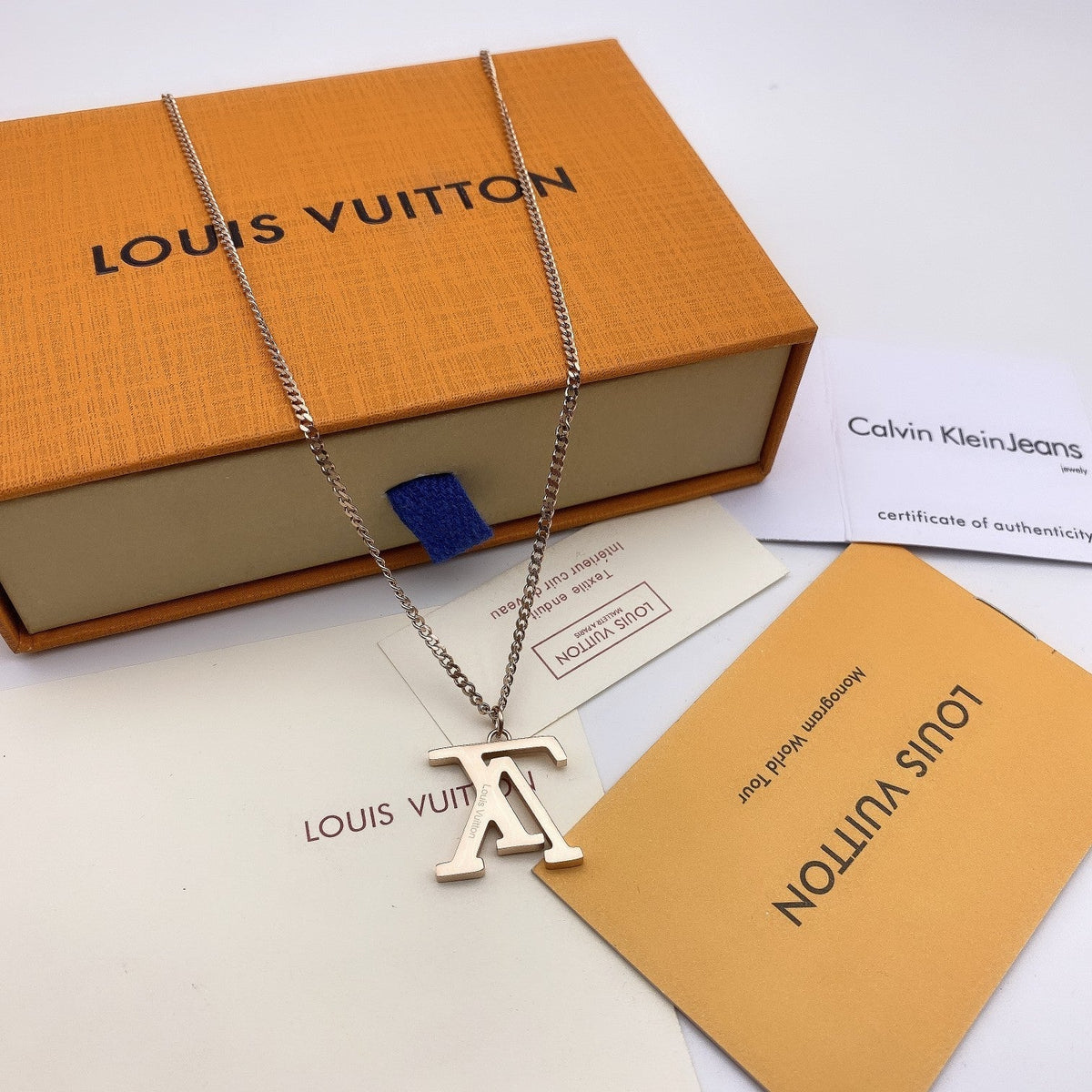 Louis Vuitton Exquisite 4-color Pendant Necklace – Luxury Designer Jewelry – product image 7