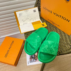 Louis Vuitton Fashion Embossed Couple Slippers – slippers product image 5