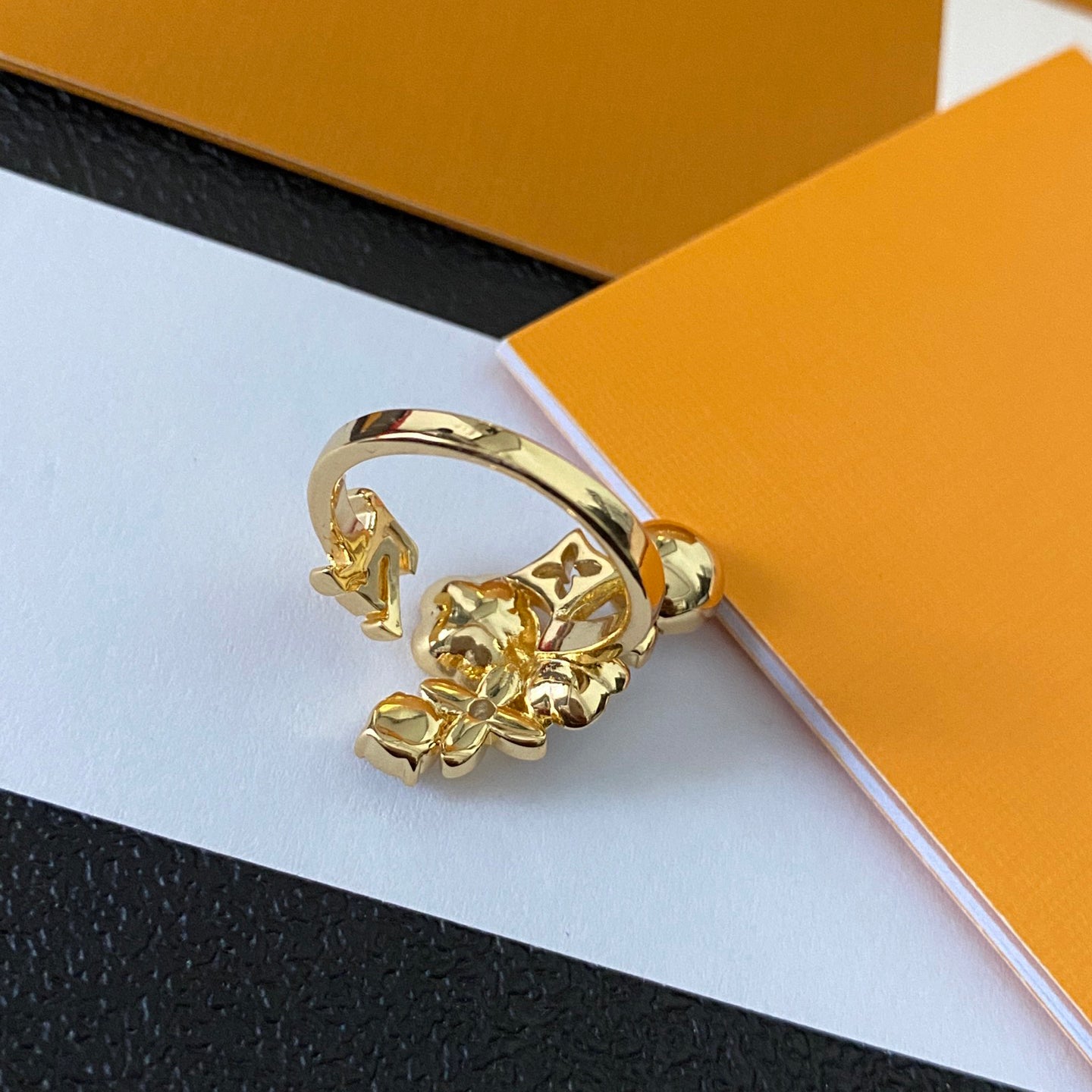 Louis Vuitton Floral Pearl Statement Open Ring – Luxury Designer Jewelry – product image 4