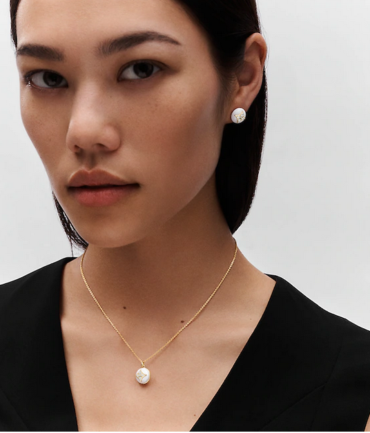 Louis Vuitton Four Leaf Clover Crystal Pendant Necklace – Luxury Designer Jewelry – product image 18