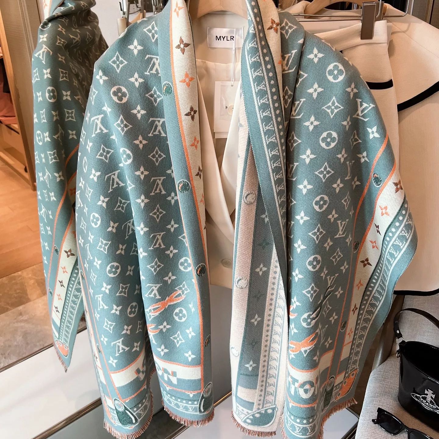 Louis Vuitton Full Monogram Cashmere Scarf Shawl for Women – product image 10