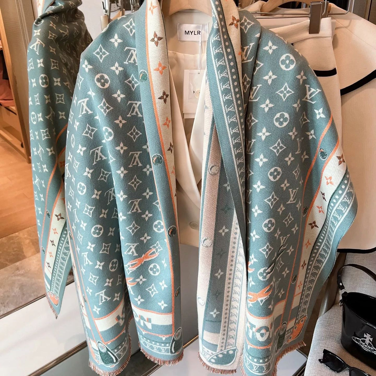 Louis Vuitton Full Monogram Cashmere Scarf Shawl for Women – product image 4