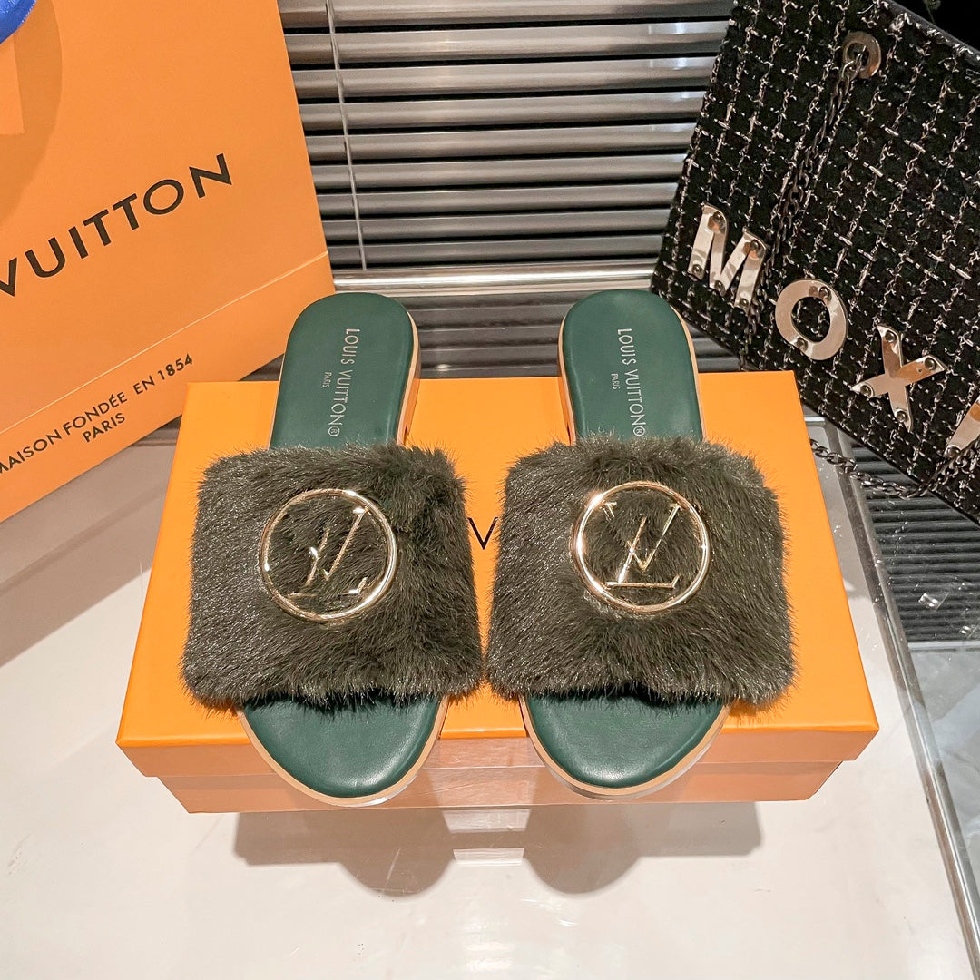 Louis Vuitton Fur Lock It Sandals – sandals product image 6
