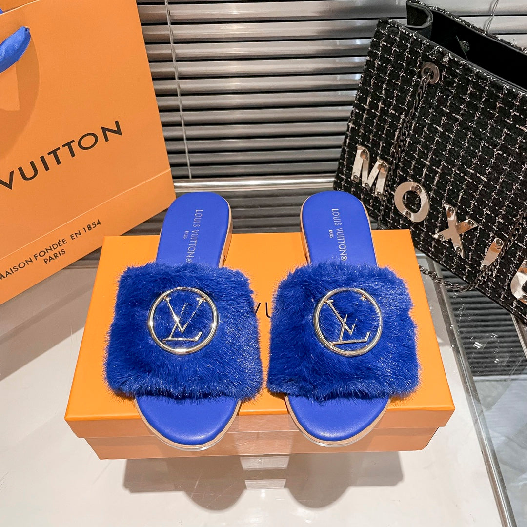 Louis Vuitton Fur Lock It Sandals – sandals product image 8