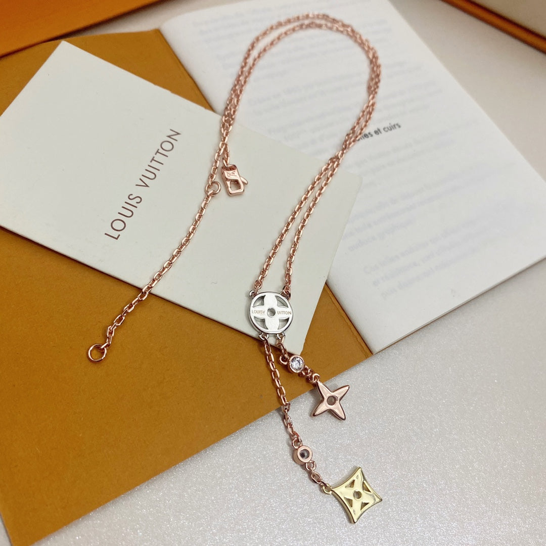 Louis Vuitton Idylle Blossom Pendant Necklace – Luxury Designer Jewelry – product image 5