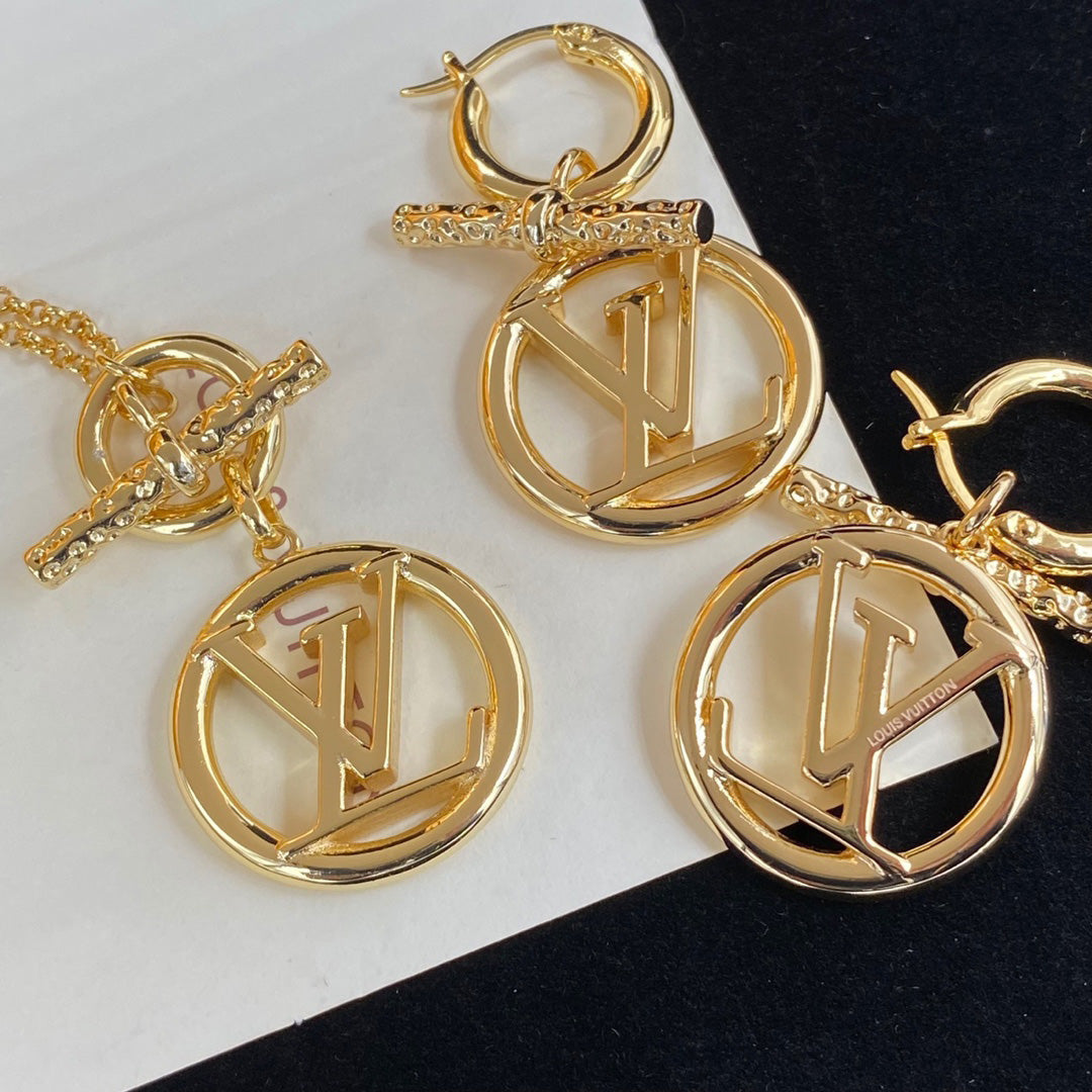 Louis Vuitton Letter Logo Earring Necklace Set – Luxury Designer Jewelry – product image 10
