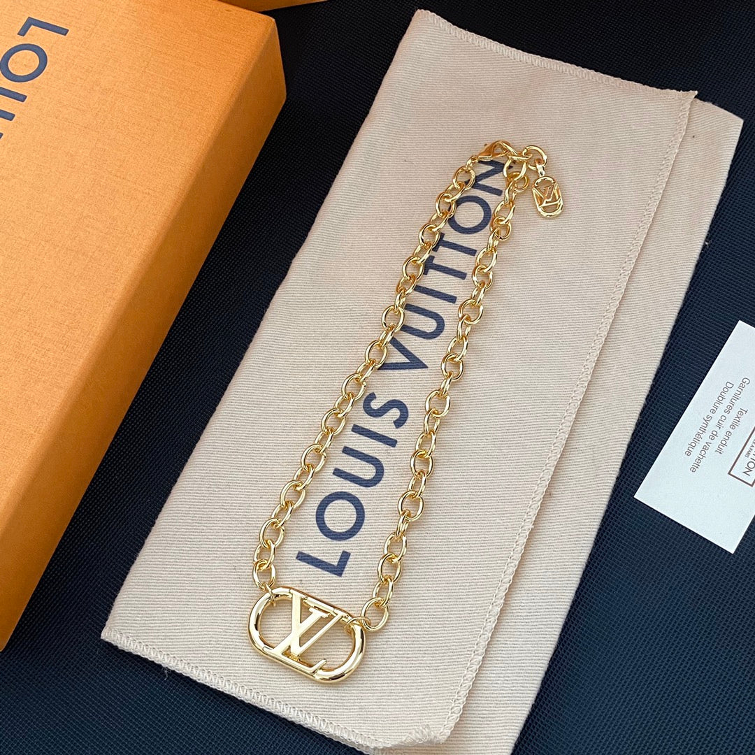 Louis Vuitton Letter Pendant Bracelet Necklace Set – Luxury Jewelry – product image 5
