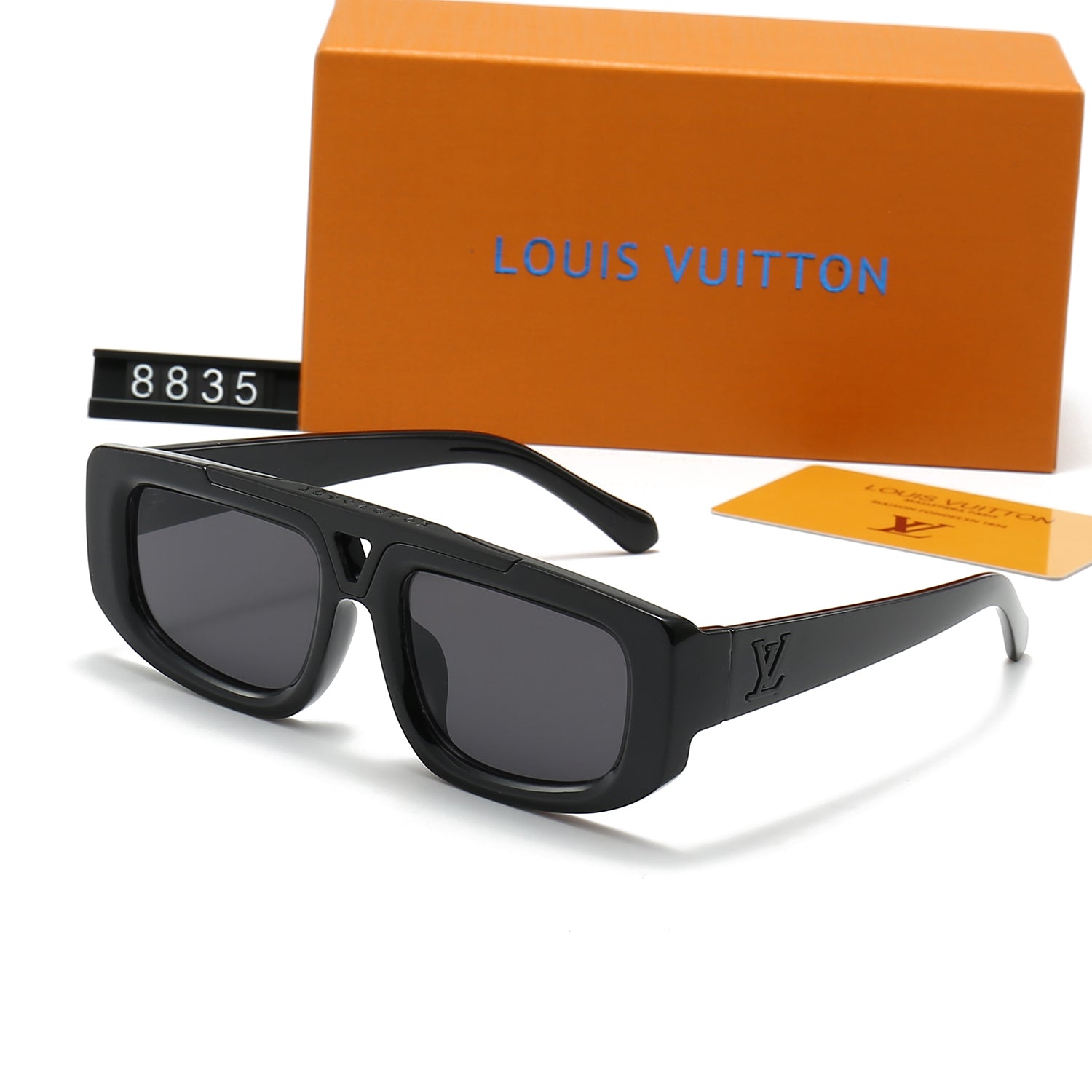 Louis Vuitton LV Square Gradient Polarized Sunglasses for Unisex – product image 2