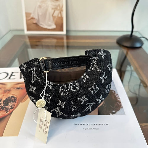 Louis Vuitton monogram baseball cap in blue and black — view 4