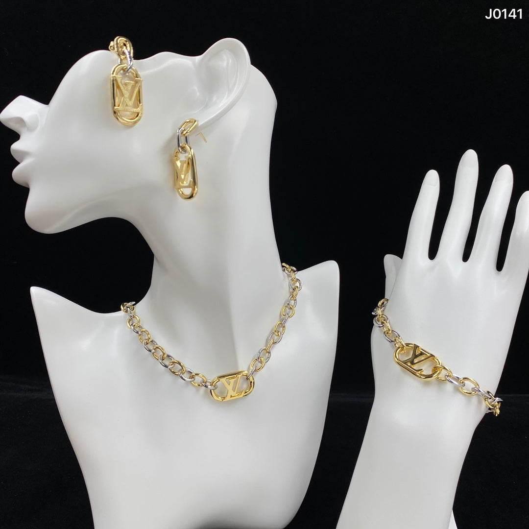 Louis Vuitton Oval Chain Necklace Bracelet Earring Set – Luxury Jewelry – product image 13