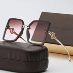 Louis Vuitton Oversized 6-color hollow letter large-frame Polarized Sunglasses… – product image 6