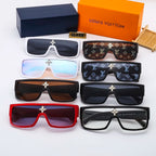 Louis Vuitton Oversized Crystal Printed Sunglasses for Unisex – product image 19