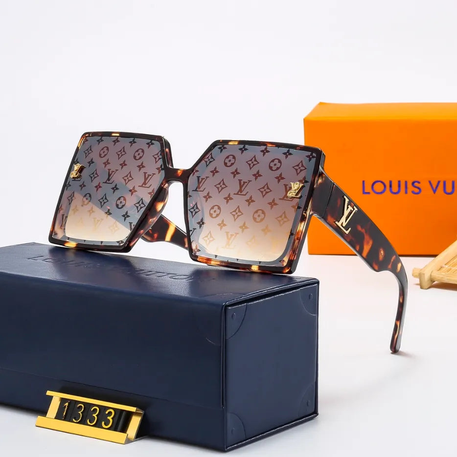 Louis Vuitton Oversized Large Frame Watermark Sunglasses for Unisex – product image 5