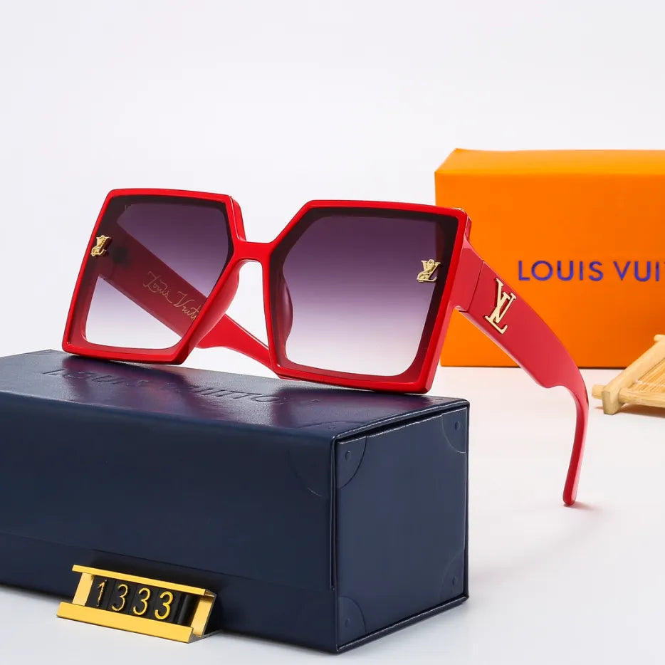 Louis Vuitton Oversized Large Frame Watermark Sunglasses for Unisex – product image 9