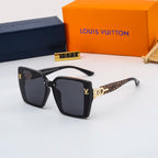 Louis Vuitton Oversized Retro Chain Metal Frame Sunglasses for Unisex – product image 13