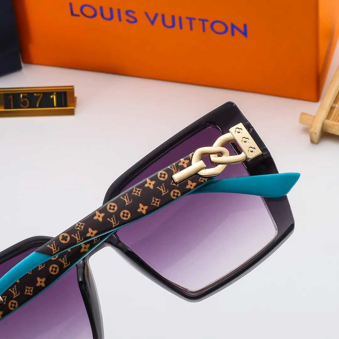 Louis Vuitton Oversized Retro Chain Metal Frame Sunglasses for Unisex – product image 14
