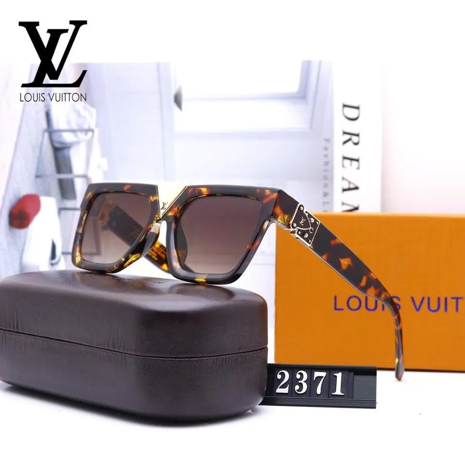 Louis Vuitton Oversized Unisex Metal V-shaped Design Sunglasses for Unisex – product image 5
