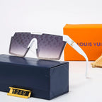 Louis Vuitton Oversized Unisex Sunglasses for Unisex – product image 3